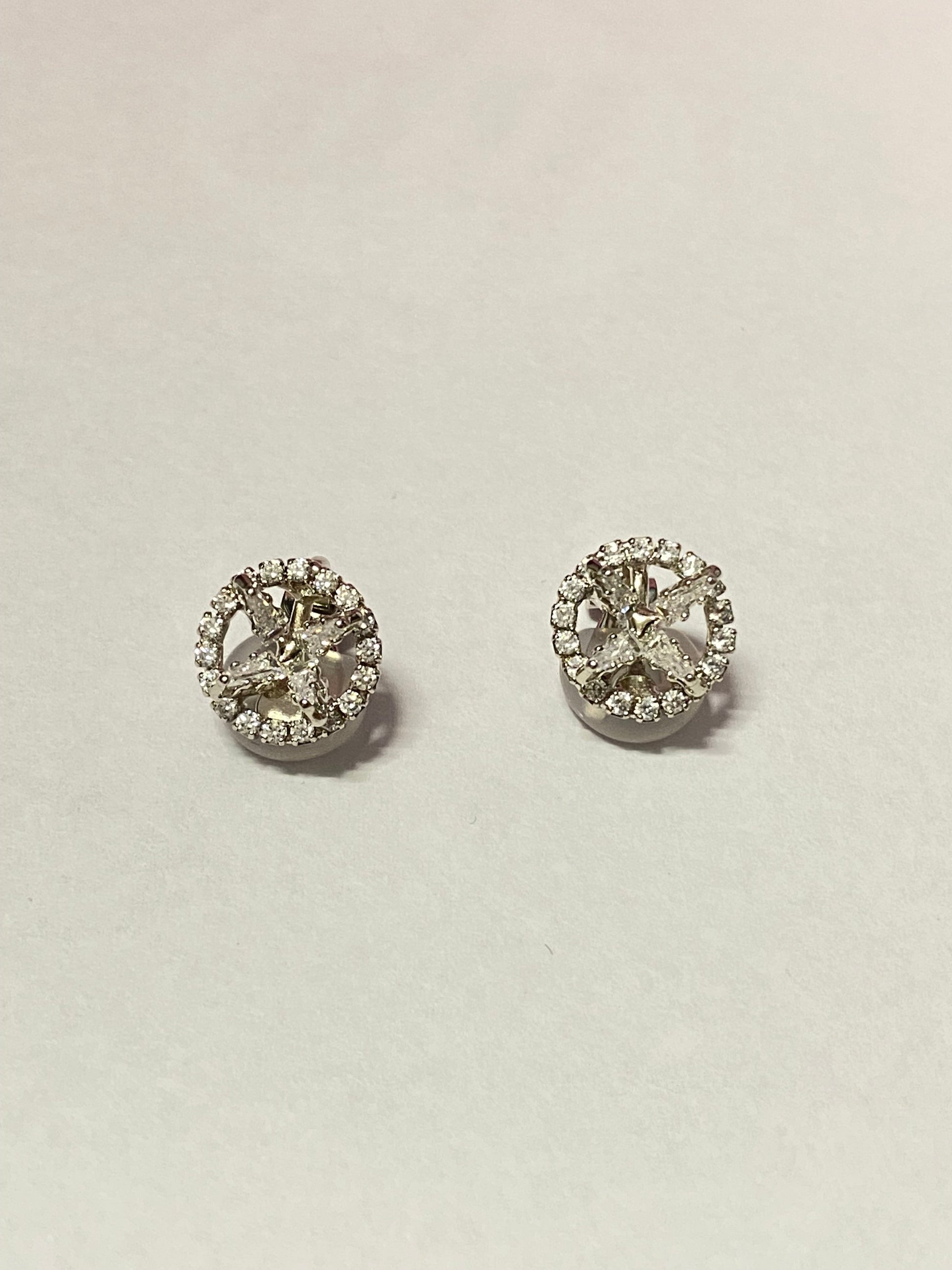Silver Diamond Flower Earrings-Fi&Co Boutique