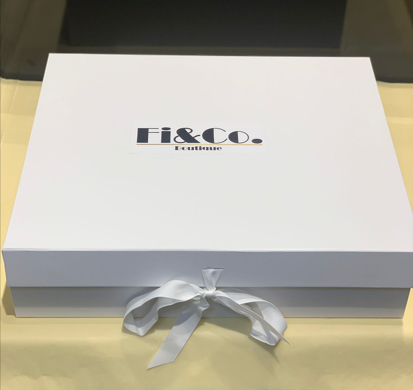 Large Gift Box-Fi&Co Boutique